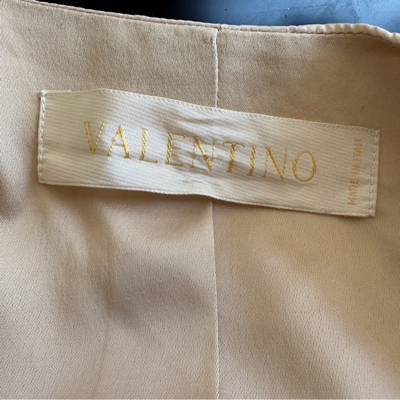 EUC VALENTINO Women’s Authentic & Luxurious Silk Jacket/Blazer, Size 6 - Picture 4 of 4